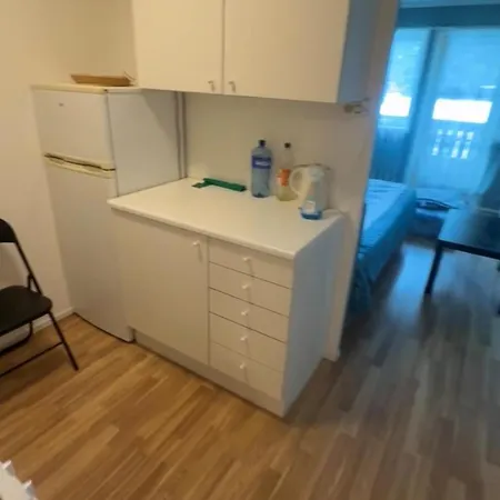 Studio Apartment Apartment *